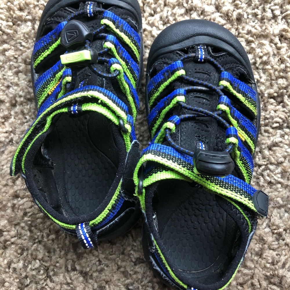 Keen Newport H2 Toddler Boys size 11